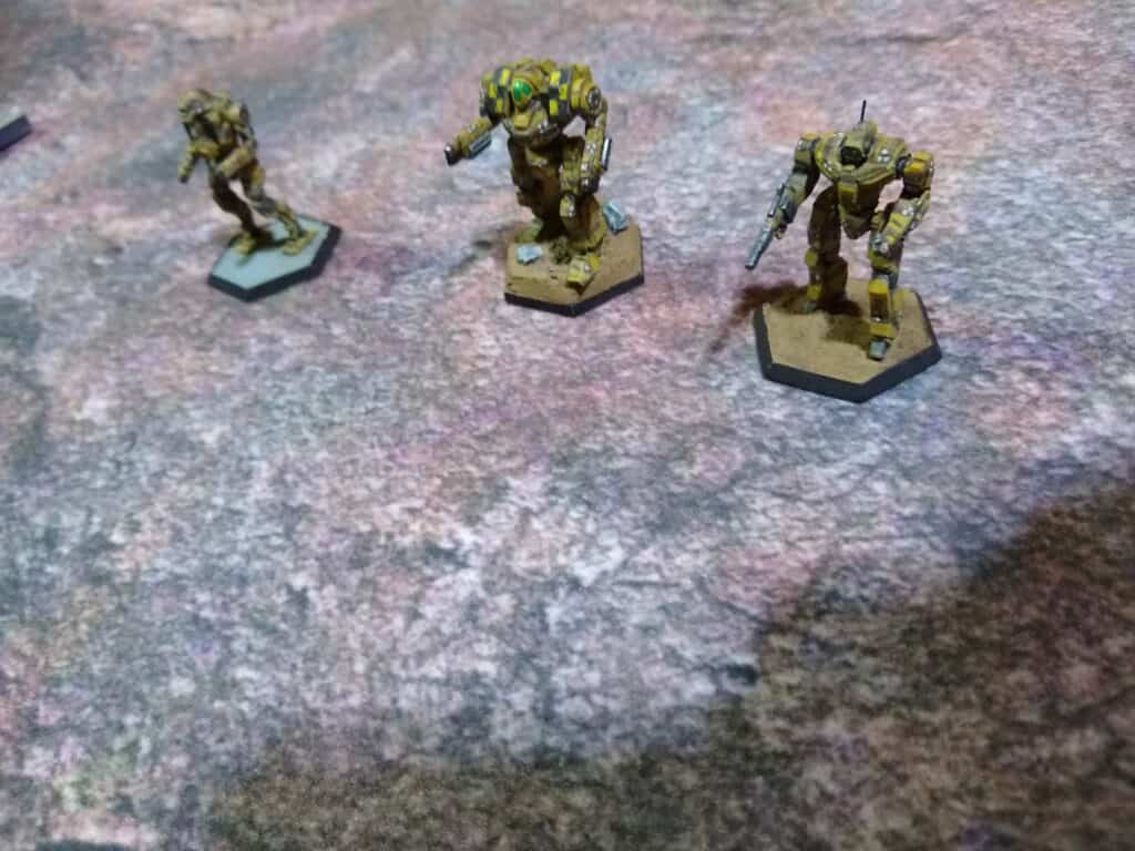 Battlemech models, a Javelin, Dervish and Stinger